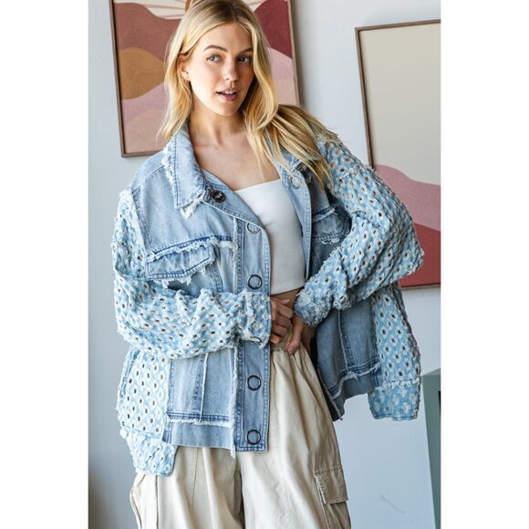 Oli & Hali Washed Contrast Sleeve Denim Button Down Jacket NWOT Size Small - Picture 2 of 9